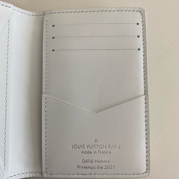 Louis Vuitton Men Pocket Organizer by Virgil Abloh - Picture 6 of 9